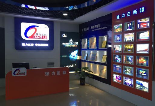随县整体显示屏店招的作用。